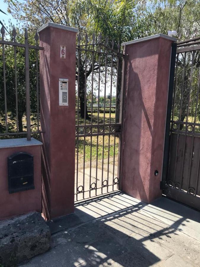 شقة Holiday House Start Point Aci Bonaccorsi المظهر الخارجي الصورة